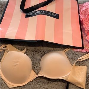 Victoria’s secret bra